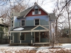 Pre-foreclosure in  WOODRUFF PLACE WEST DR Indianapolis, IN 46201