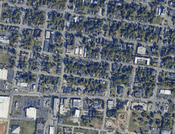 Pre-foreclosure in  ELLIOTT AVE Louisville, KY 40211