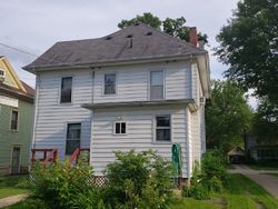 Pre-foreclosure Listing in W 10TH ST STERLING, IL 61081