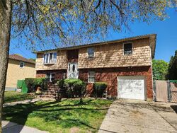 Pre-foreclosure in  MULFORD PL Hempstead, NY 11550