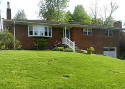 Pre-foreclosure in  BRADLEY DR Ashland, KY 41101