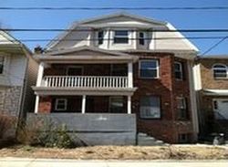 Pre-foreclosure Listing in SCHLEY ST NEWARK, NJ 07112