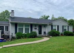  Blenheim Rd, Louisville KY