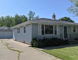 Pre-foreclosure Listing in BRUCE ST NEENAH, WI 54956