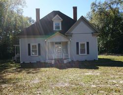 Pre-foreclosure Listing in W 5TH AVE RAEFORD, NC 28376