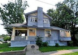 Pre-foreclosure Listing in W BROADWAY LOUISVILLE, KY 40211