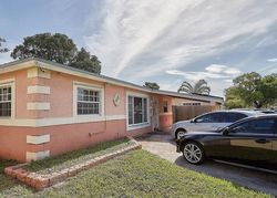 Pre-foreclosure Listing in TROPICANA ST HOLLYWOOD, FL 33023