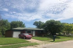 Pre-foreclosure in  W HENRY ST Indianapolis, IN 46241