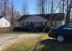 Pre-foreclosure Listing in N SECOND ST MEBANE, NC 27302