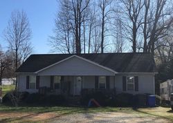 Pre-foreclosure Listing in N SECOND ST MEBANE, NC 27302