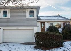 Pre-foreclosure Listing in HUNGRY HARBOR RD VALLEY STREAM, NY 11581