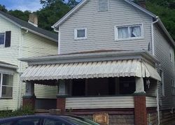Pre-foreclosure Listing in MCKINLEY AVE EAST VANDERGRIFT, PA 15629