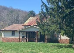 Pre-foreclosure Listing in HYSELL RUN RD POMEROY, OH 45769