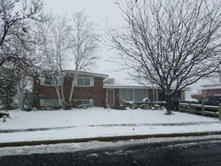 Pre-foreclosure in  W 1400 N Bountiful, UT 84010