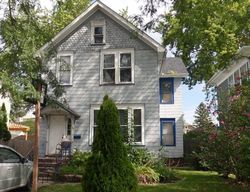 Pre-foreclosure Listing in MARION AVE AURORA, IL 60505