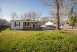 Pre-foreclosure in  TRINTON CIR Bedford, IN 47421