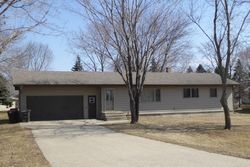 Pre-foreclosure in  COUNTRY CLUB DR SW Melrose, MN 56352