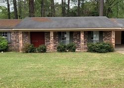 Pre-foreclosure Listing in MAR REE DR LAUREL, MS 39440