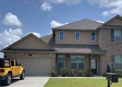  Oak View Ln, Denham Springs LA
