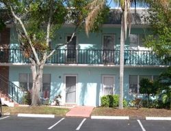 Pre-foreclosure Listing in COLONNADES DR FORT PIERCE, FL 34949