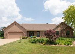 Pre-foreclosure Listing in CINDY LN BROWNSBURG, IN 46112