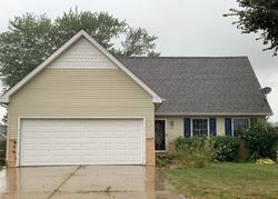 Pre-foreclosure Listing in HUBER DR MONROE, MI 48162