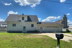 Pre-foreclosure in  S DOWNING ST Fremont, NE 68025