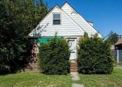 Pre-foreclosure Listing in HEATHCOTE RD ELMONT, NY 11003