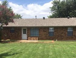 Pre-foreclosure in  W KYLE WAY Mustang, OK 73064