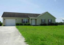 Pre-foreclosure in  ANNIE RD Richlands, NC 28574