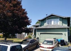 Pre-foreclosure in  NW 26TH AVE Camas, WA 98607