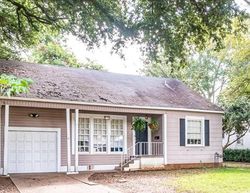 Pre-foreclosure in  CLINGMAN DR Shreveport, LA 71105