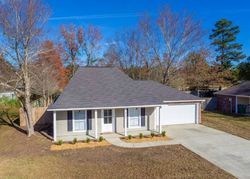 Pre-foreclosure in  LOUIS AVE Denham Springs, LA 70706