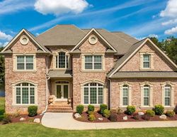 Pre-foreclosure in  AUTUMN CHASE DR Stockbridge, GA 30281