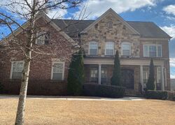 Pre-foreclosure in  FLINTHAVEN CT Lawrenceville, GA 30043