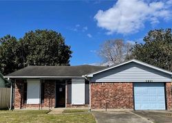 Pre-foreclosure in  KENT DR New Orleans, LA 70131