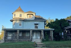 Pre-foreclosure in  GARRISON BLVD Baltimore, MD 21216