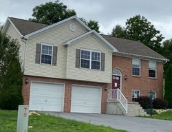 Pre-foreclosure Listing in RIDGE CREST DR WAYNESBORO, PA 17268