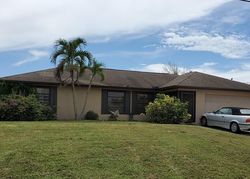 Pre-foreclosure in  LAUREL VALLEY RD Fort Myers, FL 33967