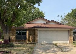 Pre-foreclosure in  MEADOWVIEW TER North Richland Hills, TX 76182