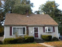 Pre-foreclosure Listing in LINCOLN ST DERRY, NH 03038