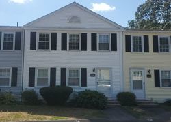 Pre-foreclosure Listing in LAKESIDE DR LEDYARD, CT 06339