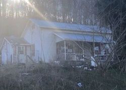 Pre-foreclosure in  CAMPBELLSVILLE RD Ethridge, TN 38456