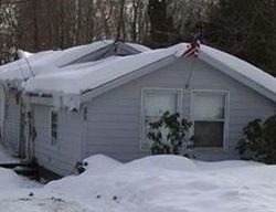 Pre-foreclosure in  BERKSHIRE DR Chardon, OH 44024