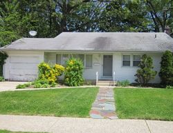 Pre-foreclosure Listing in TYLER RD WEST HEMPSTEAD, NY 11552