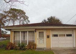 Pre-foreclosure Listing in SAINT CHARLES ST THIBODAUX, LA 70301