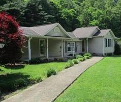 Pre-foreclosure in  CHURN CREEK RD Blue Creek, OH 45616