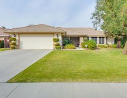 Pre-foreclosure Listing in CELESTE CT BAKERSFIELD, CA 93312