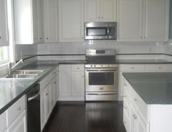 Pre-foreclosure in  CONNAUGHT DR New Albany, OH 43054