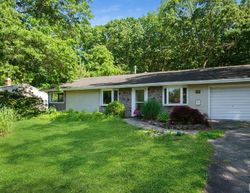 Pre-foreclosure Listing in WHEELER RD KENDALL PARK, NJ 08824